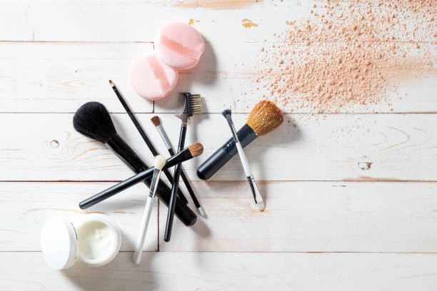 10 Makeup Brushes Every Beauty Enthusiast Needs