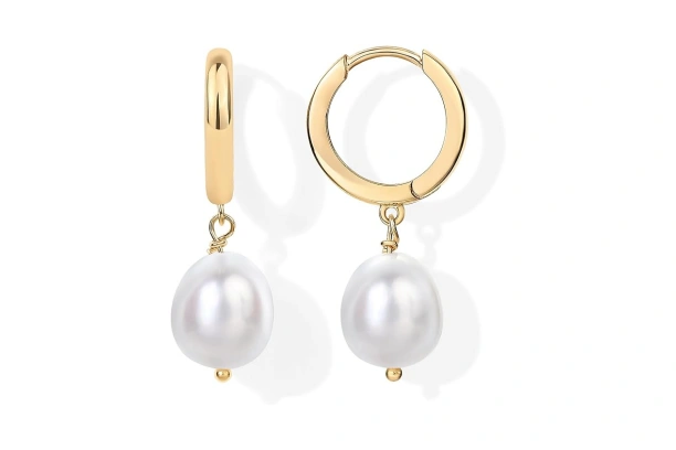 Mejuri Pearl Hoops